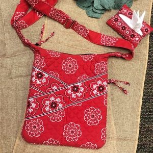 EUC Stephanie Dawn crossbody purse